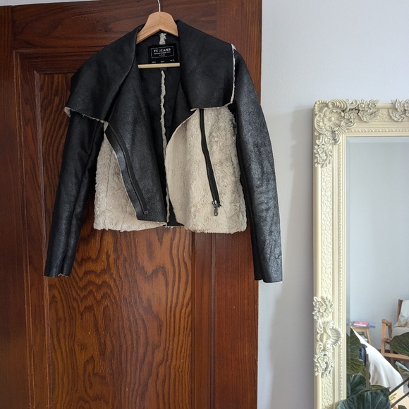 French Connection Faux Shearling and Leather Cropped Moto Jacket - Picture 2 of 6